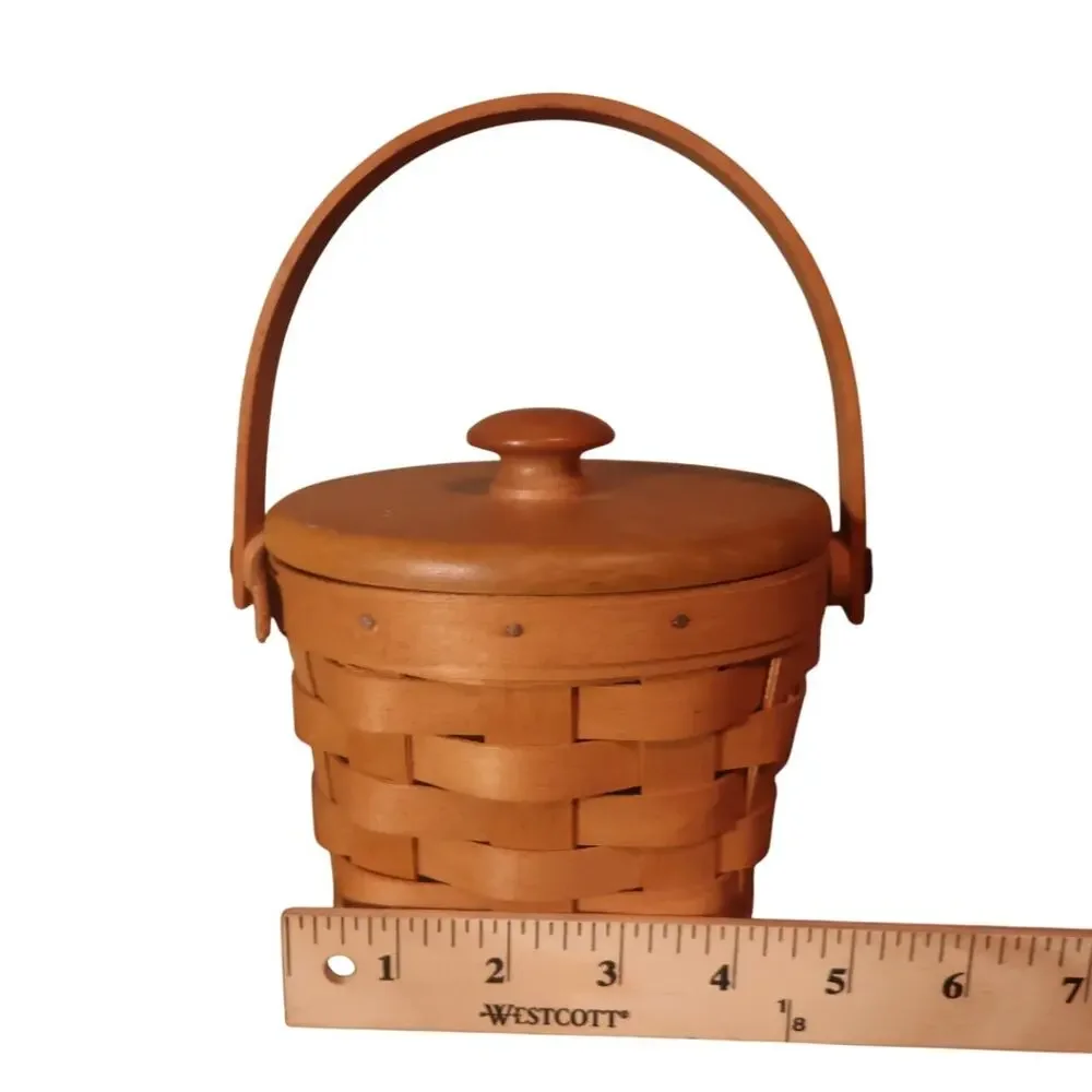 Longaberger Basket w Lid 1996 Signed Dresden OH Handwoven USA
